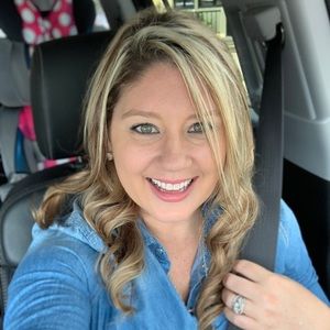 Meet your Posher, Karrissa